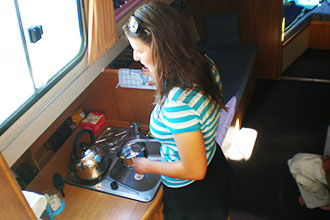 Hausboot Vistula Cruiser 30 in Polen - Küche