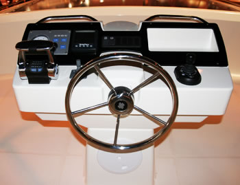 Le Boat 1500 - Außensteuerstand