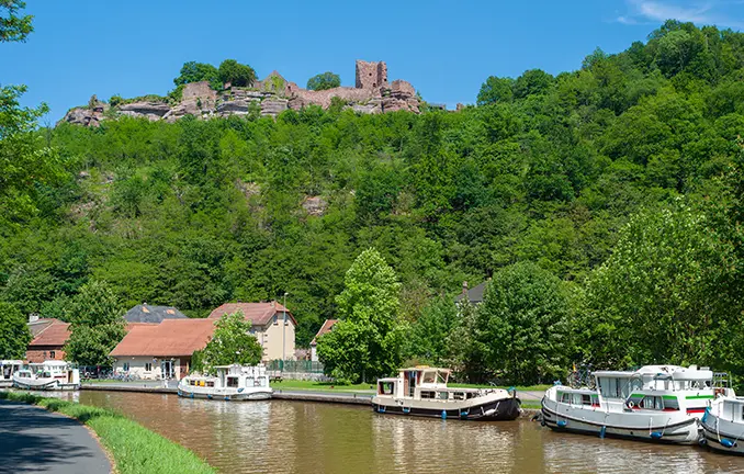 Lutzelbourg am Rhein-Marne-Kanal