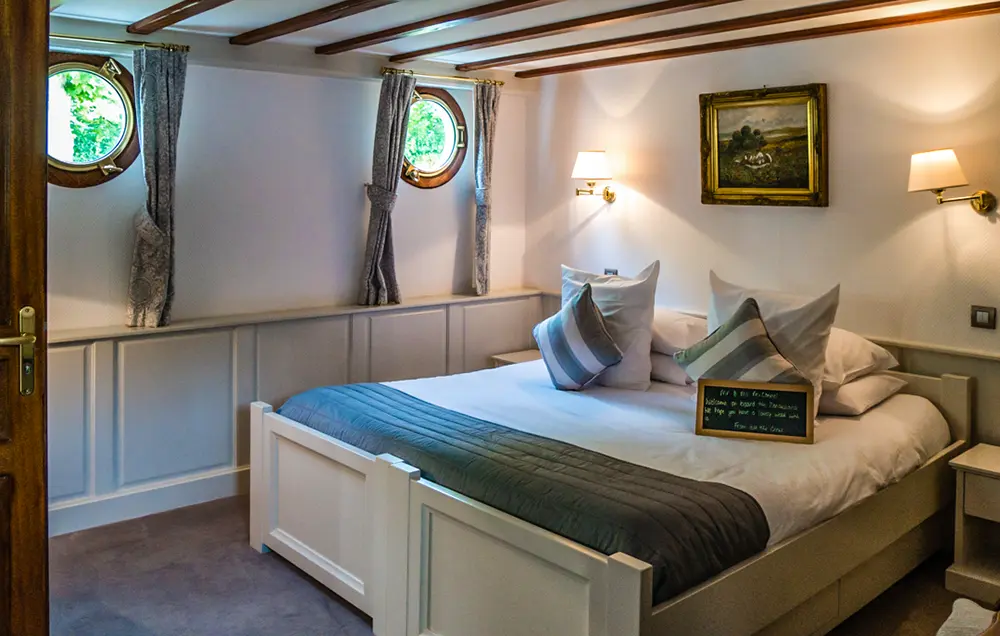 Hotelschiff Renaissance - Kabine mit Doppelbett