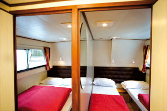 Hausboot 'Continentale' - Schlafzimmer (Achtern-Kabinen)
